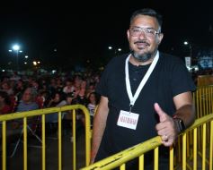 Foto de la galería: La primera noche del Festival del Litoral en la Cascada se disfrutó entre amigos, mates y tererés