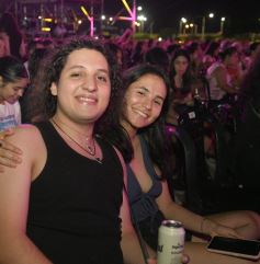 Foto de la galería: La primera noche del Festival del Litoral en la Cascada se disfrutó entre amigos, mates y tererés