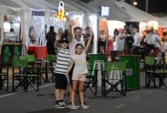 Foto de la galería: La primera noche del Festival del Litoral en la Cascada se disfrutó entre amigos, mates y tererés