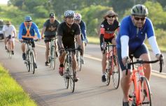 Foto de la galería: Miles de biciperegrinos con devoción y fe pedalearon a la Basílica de Itatí 
