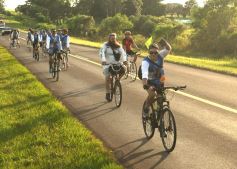 Foto de la galería: Miles de biciperegrinos con devoción y fe pedalearon a la Basílica de Itatí 