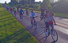 Foto de la galería: Miles de biciperegrinos con devoción y fe pedalearon a la Basílica de Itatí 