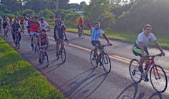 Foto de la galería: Miles de biciperegrinos con devoción y fe pedalearon a la Basílica de Itatí 