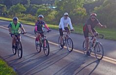 Foto de la galería: Miles de biciperegrinos con devoción y fe pedalearon a la Basílica de Itatí 