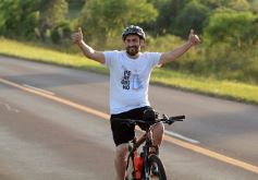 Foto de la galería: Miles de biciperegrinos con devoción y fe pedalearon a la Basílica de Itatí 