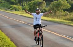 Foto de la galería: Miles de biciperegrinos con devoción y fe pedalearon a la Basílica de Itatí 