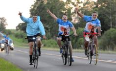 Foto de la galería: Miles de biciperegrinos con devoción y fe pedalearon a la Basílica de Itatí 