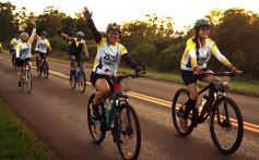 Foto de la galería: Miles de biciperegrinos con devoción y fe pedalearon a la Basílica de Itatí 