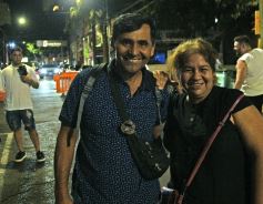 Foto de la galería: Fiesta en calle Colón: la FesTreaming despidió el año con música en vivo y sorpresas