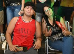 Foto de la galería: Fiesta en calle Colón: la FesTreaming despidió el año con música en vivo y sorpresas