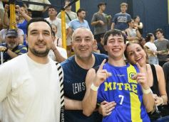 Foto de la galería: Mitre se consagró campeón del Pre Federal y se vivió una verdadera fiesta en la final con mucha emoción 
