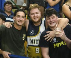 Foto de la galería: Mitre se consagró campeón del Pre Federal y se vivió una verdadera fiesta en la final con mucha emoción 