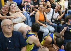 Foto de la galería: Mitre se consagró campeón del Pre Federal y se vivió una verdadera fiesta en la final con mucha emoción 