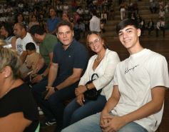 Foto de la galería: Emoción y orgullo de la comunidad educativa en el acto de colación del Colegio Santa María 