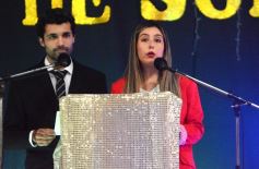 Foto de la galería: Emoción y orgullo de la comunidad educativa en el acto de colación del Colegio Santa María 