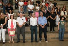 Foto de la galería: Emoción y orgullo de la comunidad educativa en el acto de colación del Colegio Santa María 