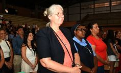 Foto de la galería: Emoción y orgullo de la comunidad educativa en el acto de colación del Colegio Santa María 
