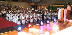 Foto de la galería: Emoción y orgullo de la comunidad educativa en el acto de colación del Colegio Santa María 