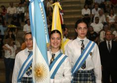 Foto de la galería: Emoción y orgullo de la comunidad educativa en el acto de colación del Colegio Santa María 
