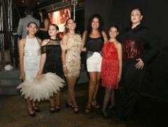 Foto de la galería: Antisiesta cerró el 2025 con "Los Personajes del Año", propuesta que se proyecta como tradición 