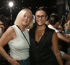 Foto de la galería: Antisiesta cerró el 2025 con "Los Personajes del Año", propuesta que se proyecta como tradición 