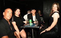 Foto de la galería: Antisiesta cerró el 2025 con "Los Personajes del Año", propuesta que se proyecta como tradición 