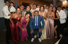 Foto de la galería: Horacio y María del Carmen sellaron su amor y celebraron junto a familiares y amigos 