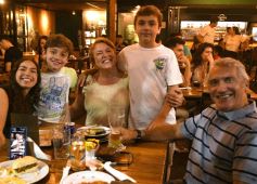 Foto de la galería: Paseos por distintos puntos de Posadas, encuentros de amigos y homenajes para cerrar el 2025 