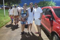 Foto de la galería: Vecinos y turistas disfrutaron del desfile de embarcaciones iluminadas en la Costanera 