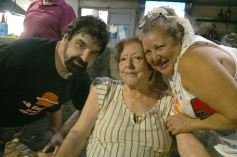 Foto de la galería: La tradicional hamburguesería "La Esquina" cumplió 40 años y la familia Rovetta celebró con clientes y amigos