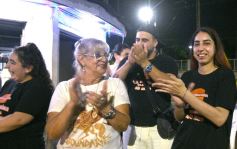 Foto de la galería: La tradicional hamburguesería "La Esquina" cumplió 40 años y la familia Rovetta celebró con clientes y amigos