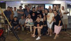 Foto de la galería: La tradicional hamburguesería "La Esquina" cumplió 40 años y la familia Rovetta celebró con clientes y amigos