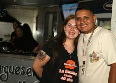 Foto de la galería: La tradicional hamburguesería "La Esquina" cumplió 40 años y la familia Rovetta celebró con clientes y amigos