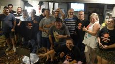 Foto de la galería: La tradicional hamburguesería "La Esquina" cumplió 40 años y la familia Rovetta celebró con clientes y amigos