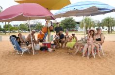 Foto de la galería: Turistas y posadeños disfrutan de la gastronomía en la ciudad y del balneario El Brete