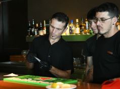 Foto de la galería: Turistas y posadeños disfrutan de la gastronomía en la ciudad y del balneario El Brete