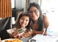 Foto de la galería: Turistas y posadeños disfrutan de la gastronomía en la ciudad y del balneario El Brete