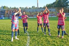 Foto de la galería: En busca de la Semifinal del Regional Amateur: Guaraní recibe a Estudio Galeano