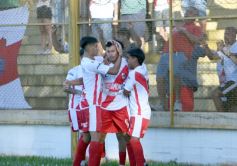 Foto de la galería: En busca de la Semifinal del Regional Amateur: Guaraní recibe a Estudio Galeano