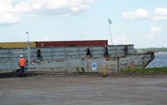 Foto de la galería: Recibimiento en el Puerto de Posadas, llegada del convoy que marca el crecimiento que se consolida 