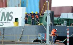 Foto de la galería: Recibimiento en el Puerto de Posadas, llegada del convoy que marca el crecimiento que se consolida 