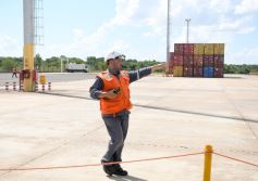 Foto de la galería: Recibimiento en el Puerto de Posadas, llegada del convoy que marca el crecimiento que se consolida 