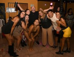 Foto de la galería: Los soñados 15 años de Uma: feliz celebró rodeada de amigos y familiares