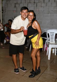 Foto de la galería: Los soñados 15 años de Uma: feliz celebró rodeada de amigos y familiares