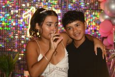 Foto de la galería: Los soñados 15 años de Uma: feliz celebró rodeada de amigos y familiares