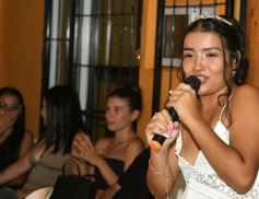 Foto de la galería: Los soñados 15 años de Uma: feliz celebró rodeada de amigos y familiares