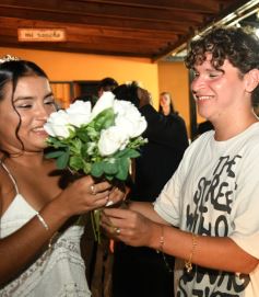 Foto de la galería: Los soñados 15 años de Uma: feliz celebró rodeada de amigos y familiares