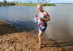 Foto de la galería: El verano se disfruta a pleno en las playas y el camping de la capital provincial  