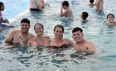 Foto de la galería: El verano se disfruta a pleno en las playas y el camping de la capital provincial  