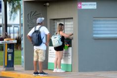 Foto de la galería: El verano se disfruta a pleno en las playas y el camping de la capital provincial  